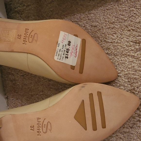 Shoes - Picture 3 of 3